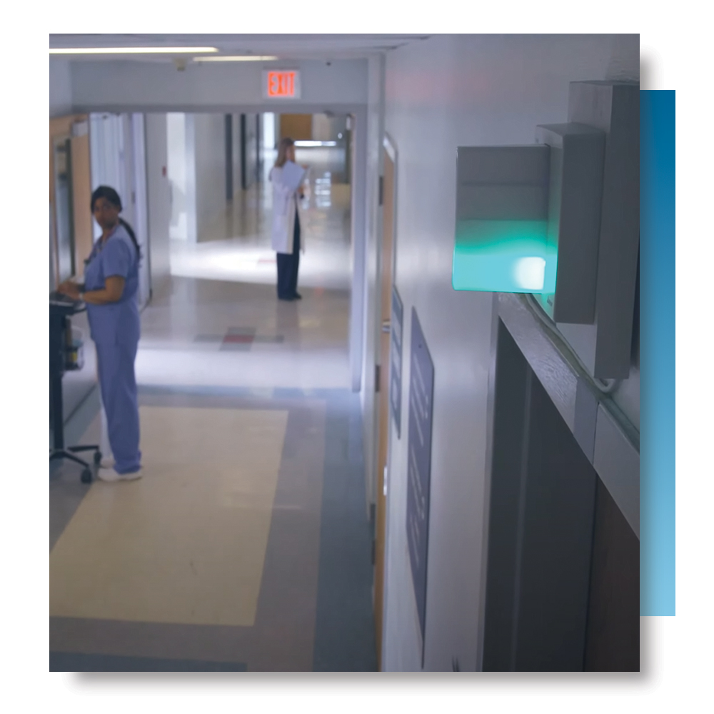Nurse call dome light with nurse rapid responding