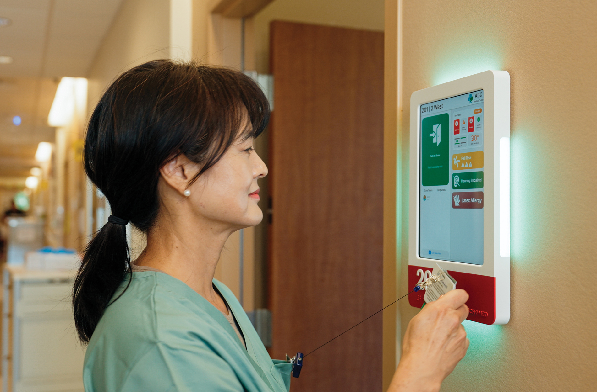 Hospital Digital Signage Whiteboard with Careteam Worklfow Features